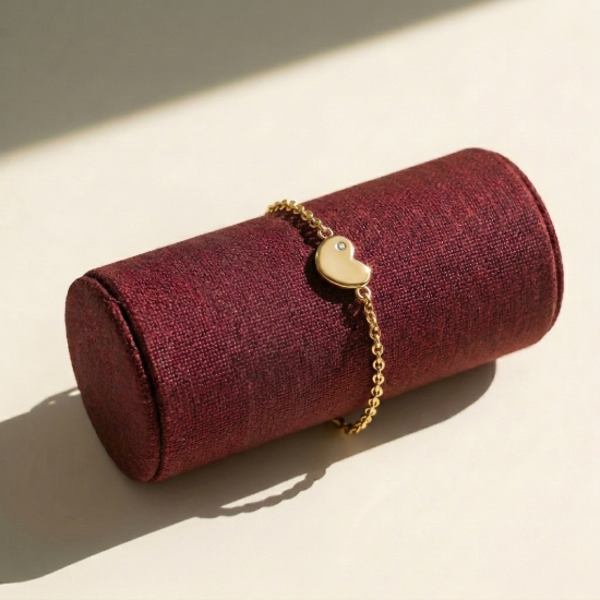 Heart Charm Gold Bracelet