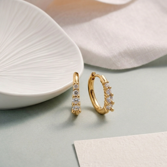 Geometric Hoop — Solid Gold Multi-Stone Prong-Set Crystal Huggie Hoop Earrings